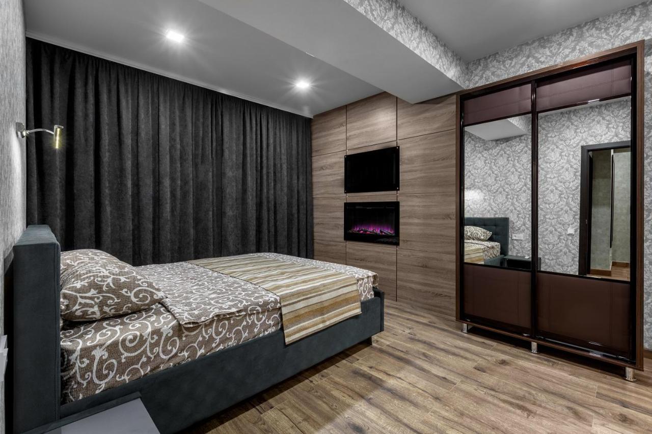 Apartment In The Center! Panoramic Windows! Fireplace! Кишинёв Экстерьер фото